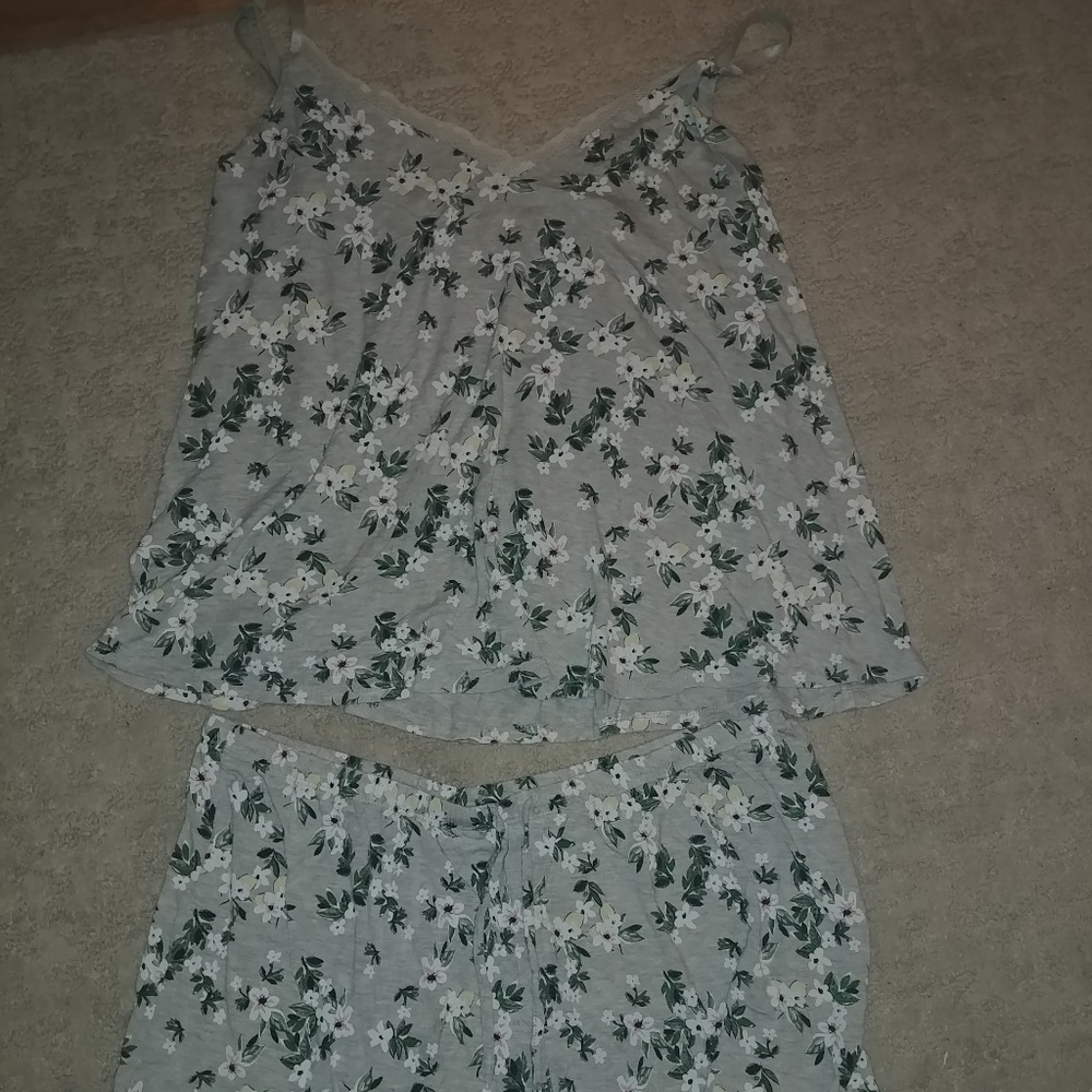 Gillian and O'Malley Pajama Set